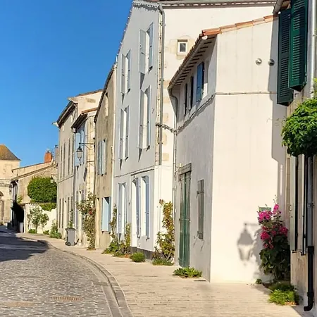 La Martinoise Patio Gæstehus 4*