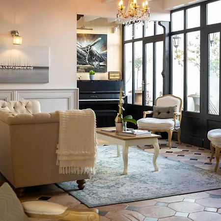 La Martinoise Patio 4*