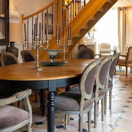 La Martinoise Patio 4* 圣马丹德雷