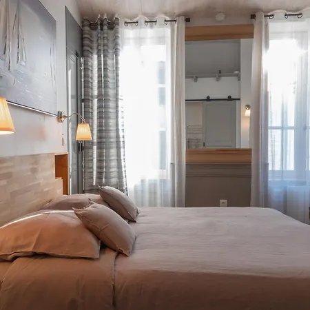 La Martinoise Patio 4*