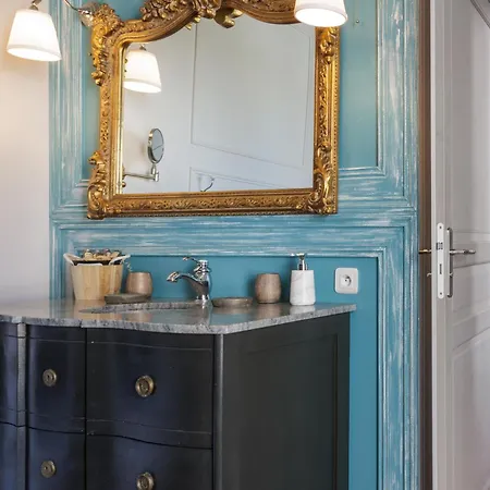 בית הארחה La Martinoise Patio 4*