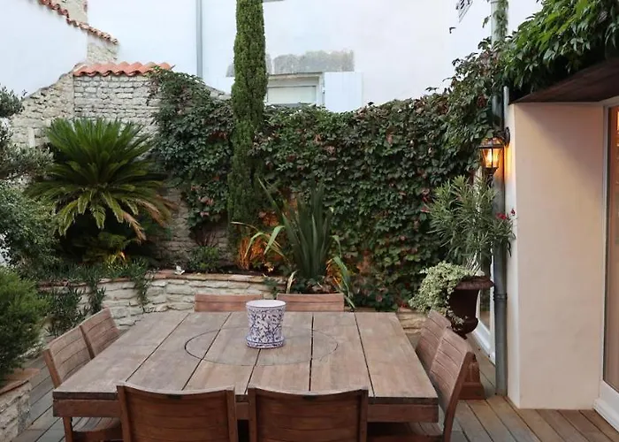 La Martinoise Patio 게스트하우스 Saint-Martin-de-Ré