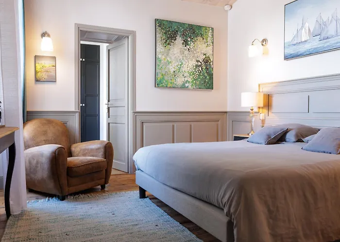 게스트하우스 La Martinoise Patio Saint-Martin-de-Ré